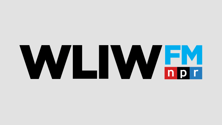 柯伯特最初避免在《深夜秀》中讨论政治。然后他靠了过来- WLIW